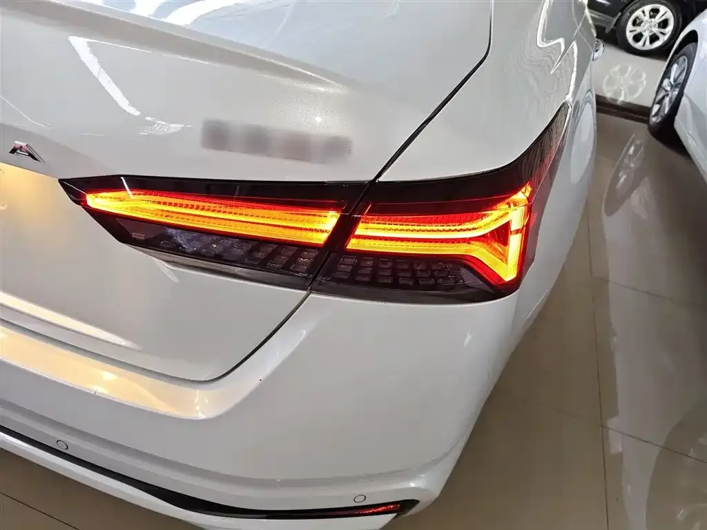 Nissan Teana 2023 из CN, фото 8