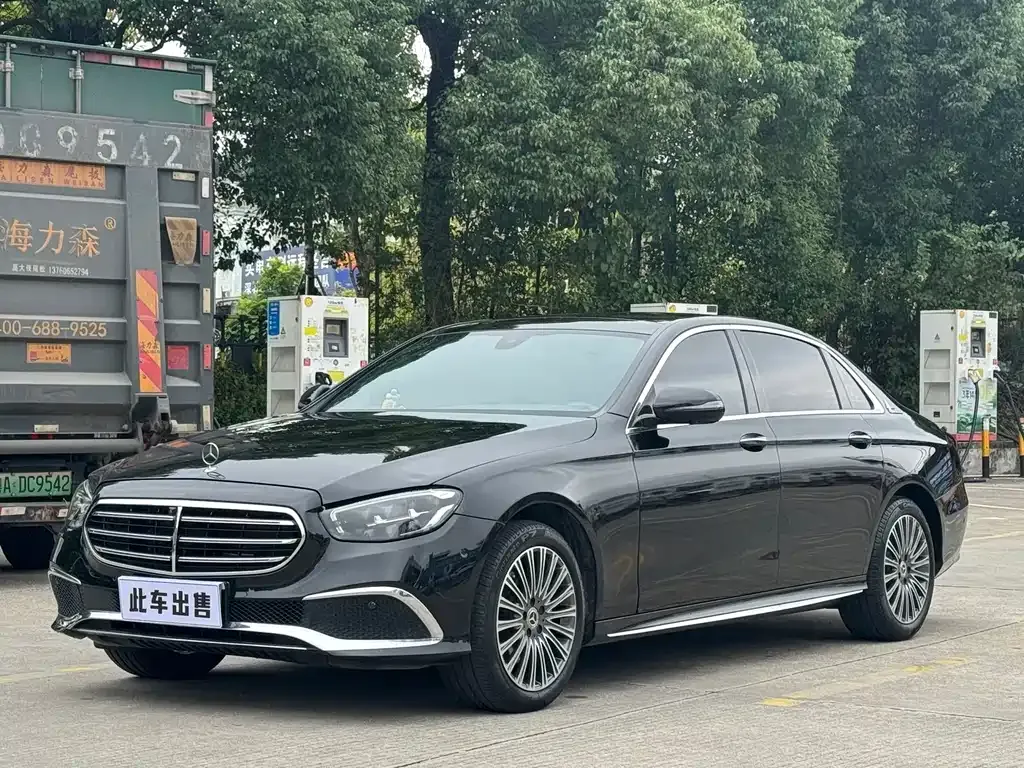 Mercedes-Benz E-Class 2023 из CN, фото 3