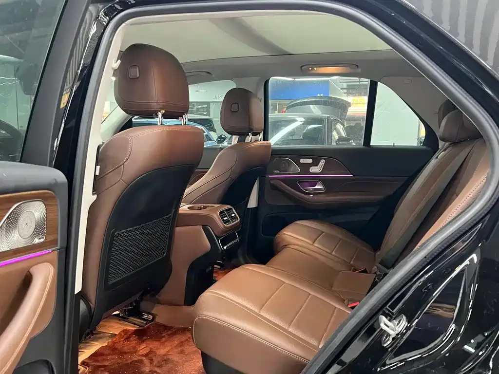 Mercedes-Benz GLE — фото 5