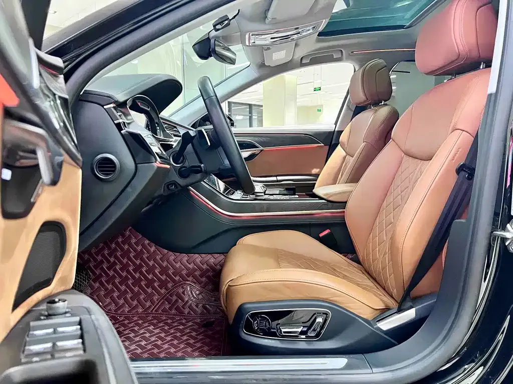 Audi A8 2023 из CN, фото 7