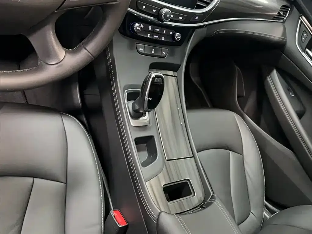 Buick LaCrosse 2023 из CN, фото 8