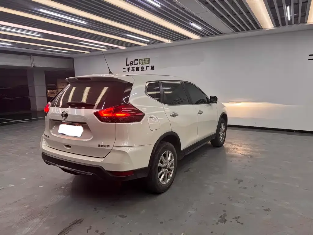 Nissan X-Trail 2021 из CN, фото 4