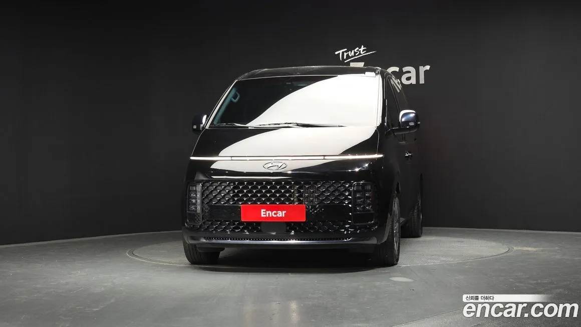 Hyundai Staria — фото 3