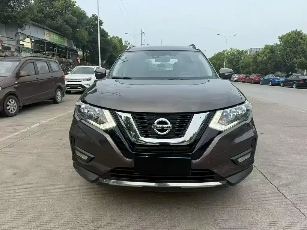 Nissan X-Trail — фото 2