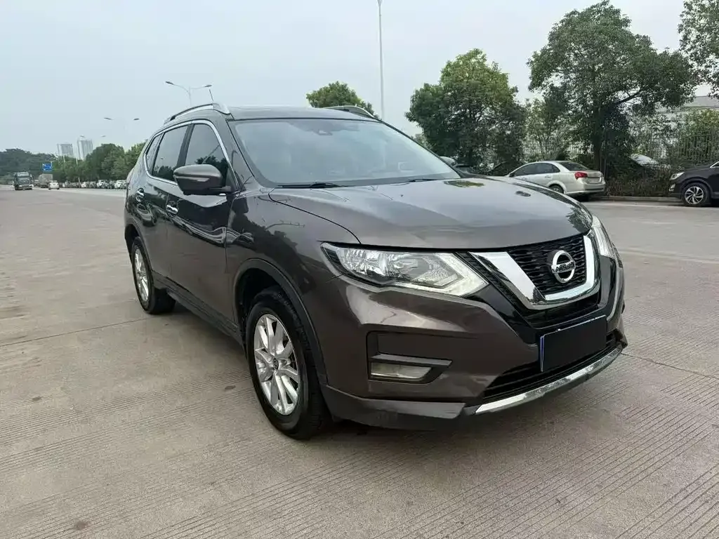 Nissan X-Trail — фото 3