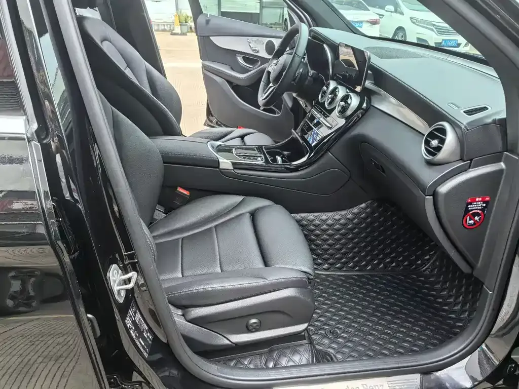 Mercedes-Benz GLC 2022 из CN, фото 6