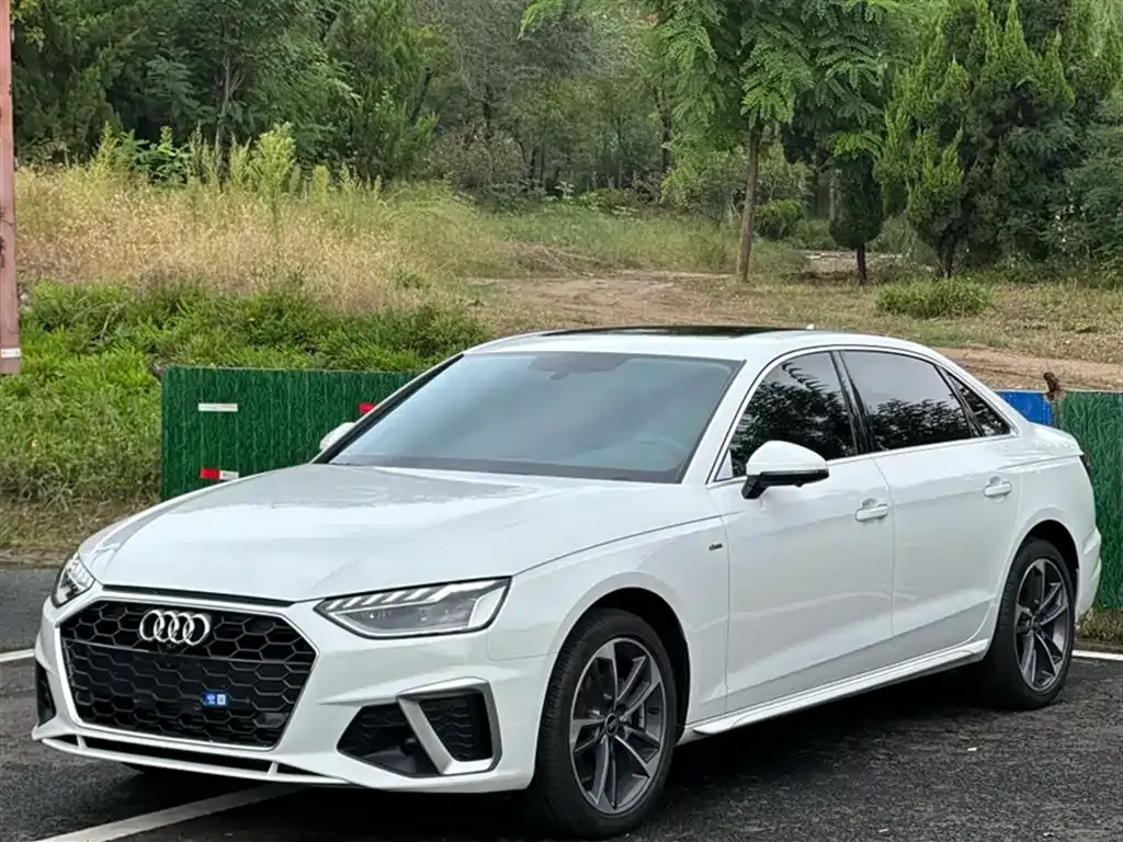 Audi A4L 2024 из CN, фото 1