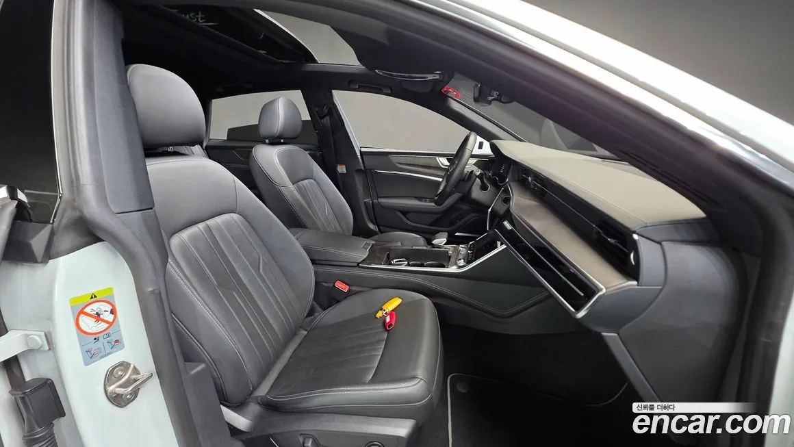 Audi A7 2021 из KR, фото 10