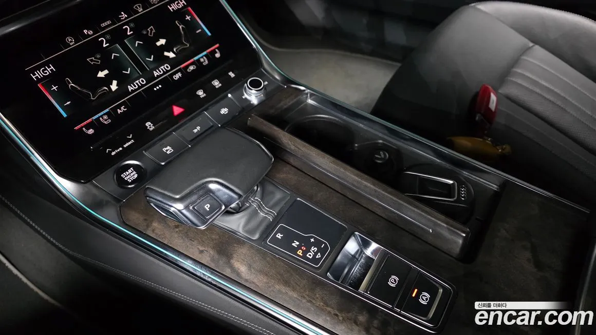 Audi A7 2021 из KR, фото 9