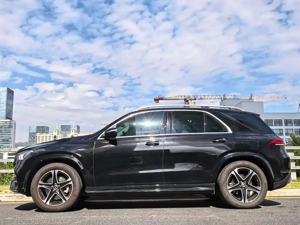 Mercedes-Benz GLE New Energy 2022 из CN, фото 3