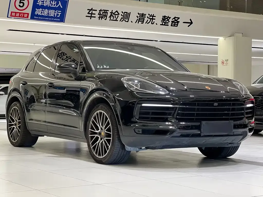 Porsche Cayenne 2023 из CN, фото 3