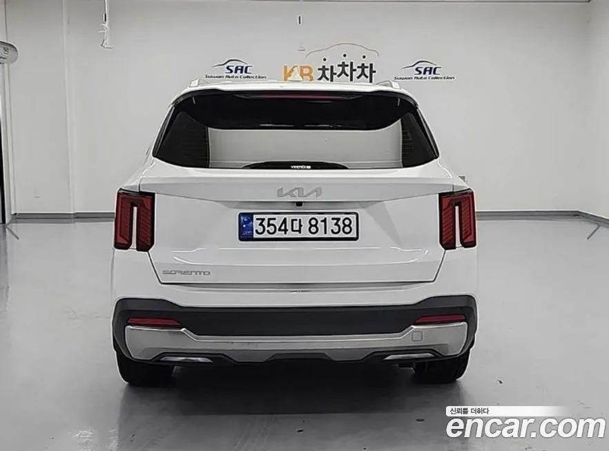 Kia Sorento — фото 3