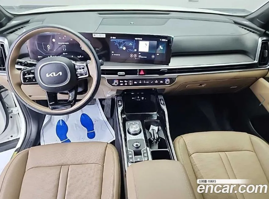 Kia Sorento — фото 7