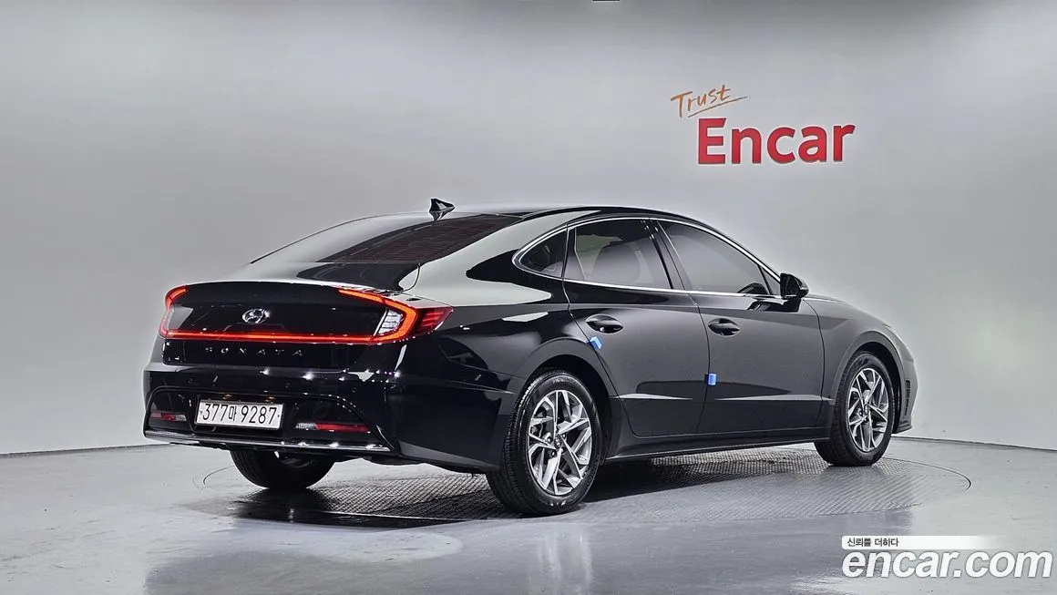 Hyundai Sonata 2023 из KR, фото 2