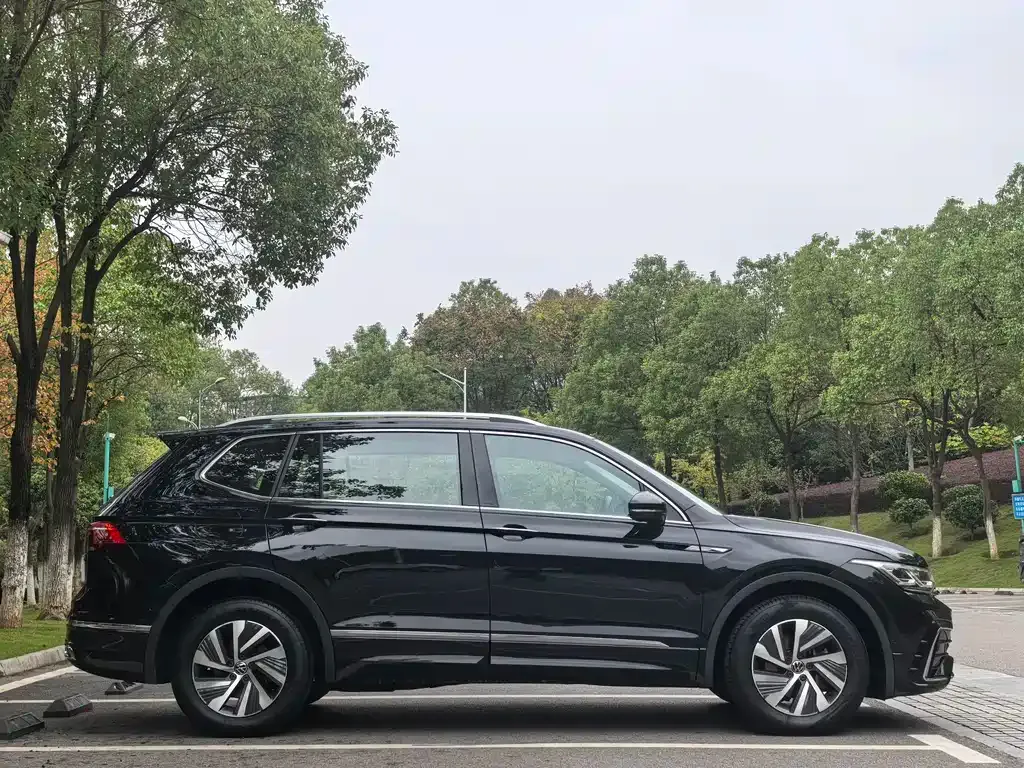 Volkswagen Tiguan L New Energy 2022 из CN, фото 10