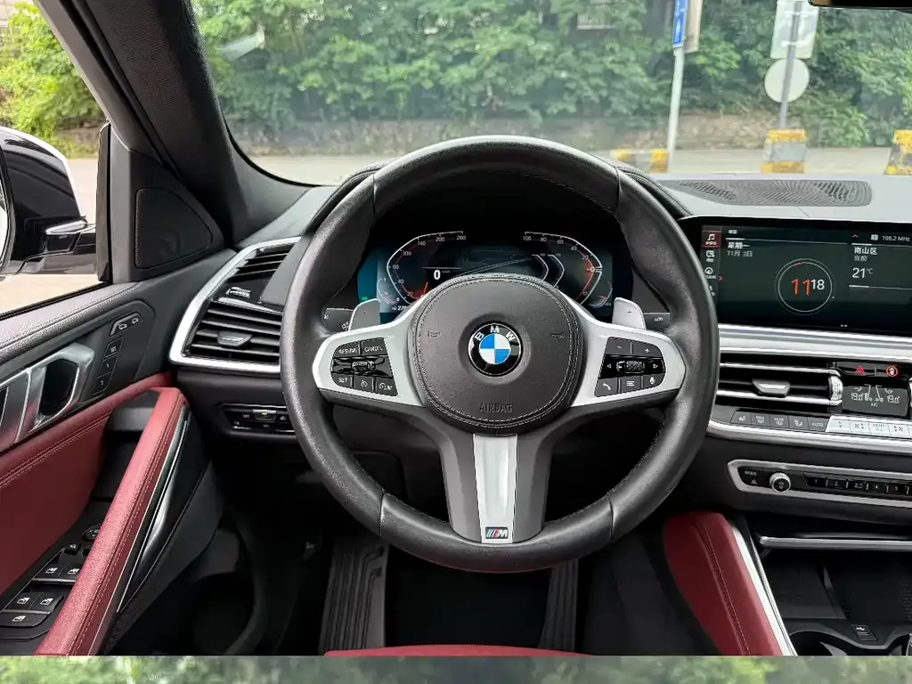 BMW X6 2023 из CN, фото 9