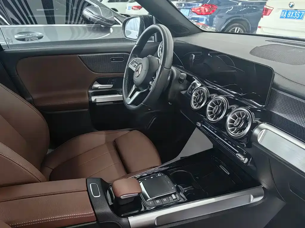 Mercedes-Benz GLB 2022 из CN, фото 8