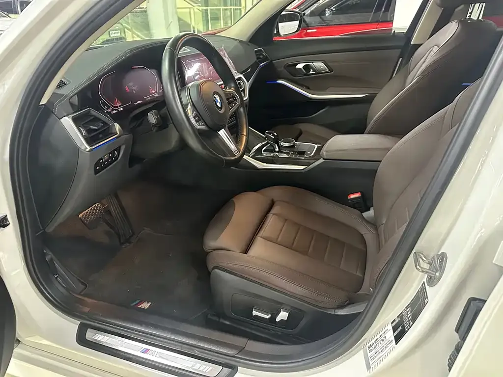 BMW 3 Series 2021 из CN, фото 4