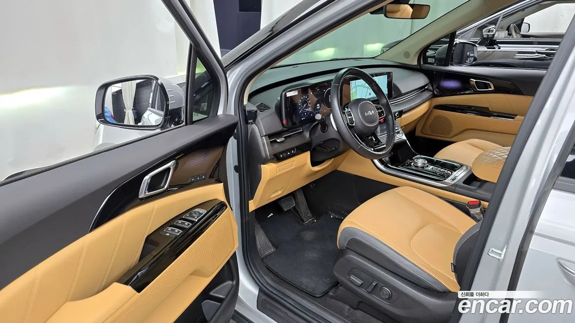 Kia Carnival — фото 10