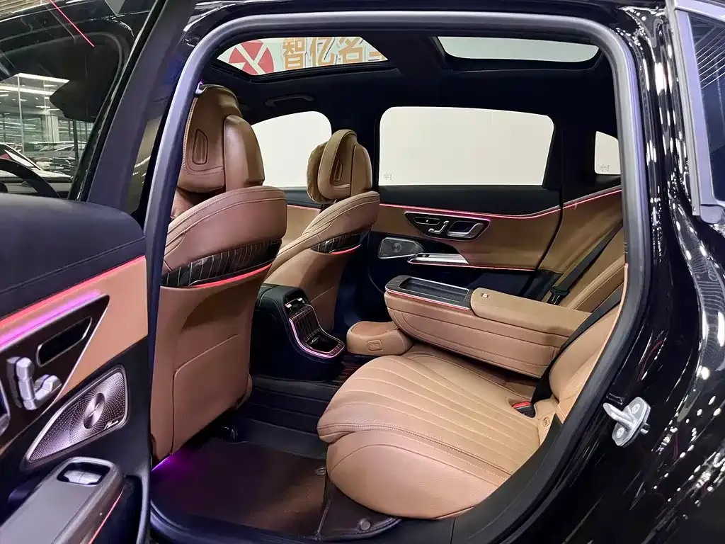Mercedes-Benz E-Class 2024 из CN, фото 8