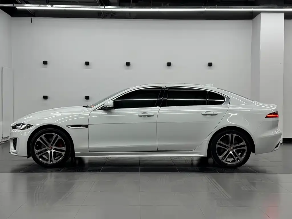 Jaguar XEL 2021 из CN, фото 4