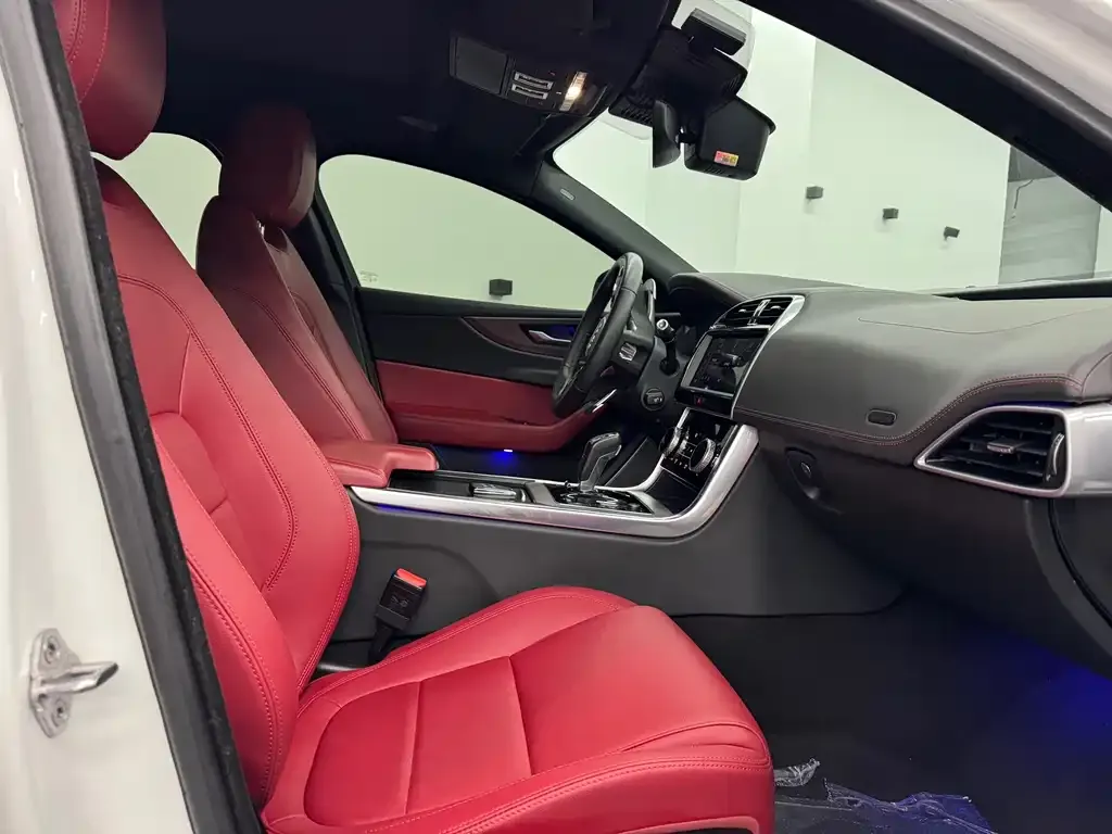 Jaguar XEL 2021 из CN, фото 7