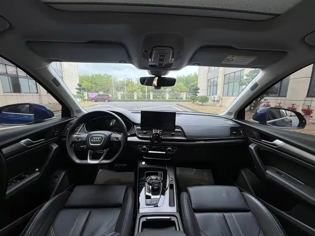 Audi Q5L 2022 из CN, фото 10