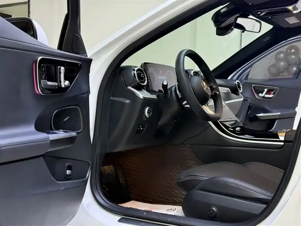 Mercedes-Benz C-Class 2023 из CN, фото 9