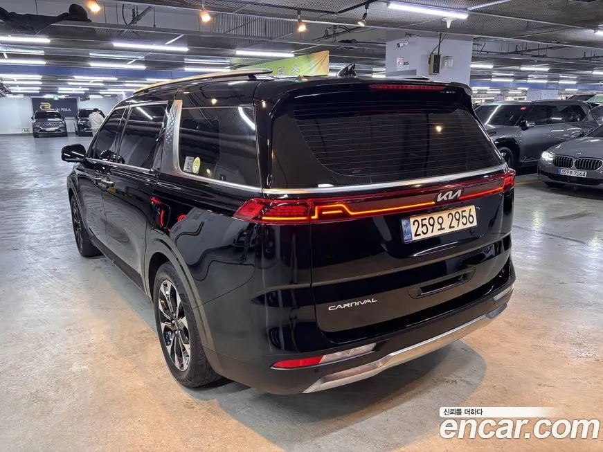Kia Carnival 2022 из KR, фото 2