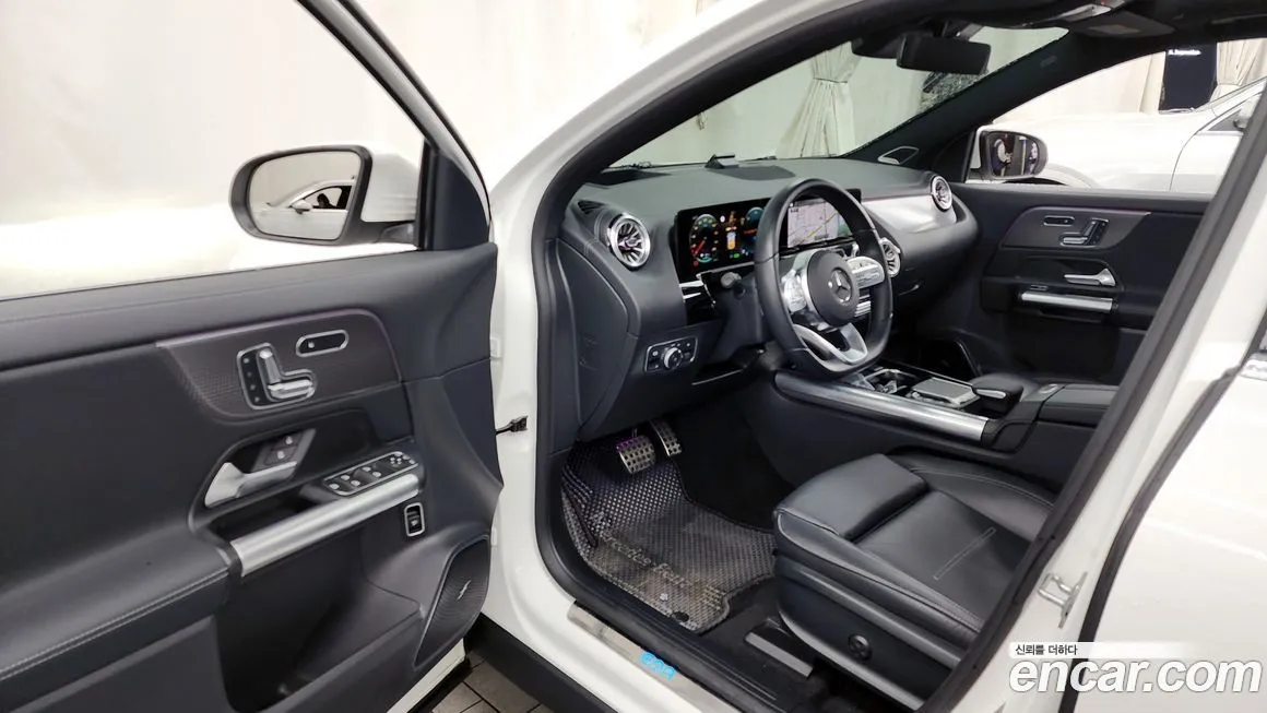 Mercedes-Benz EQA 2023 из KR, фото 10