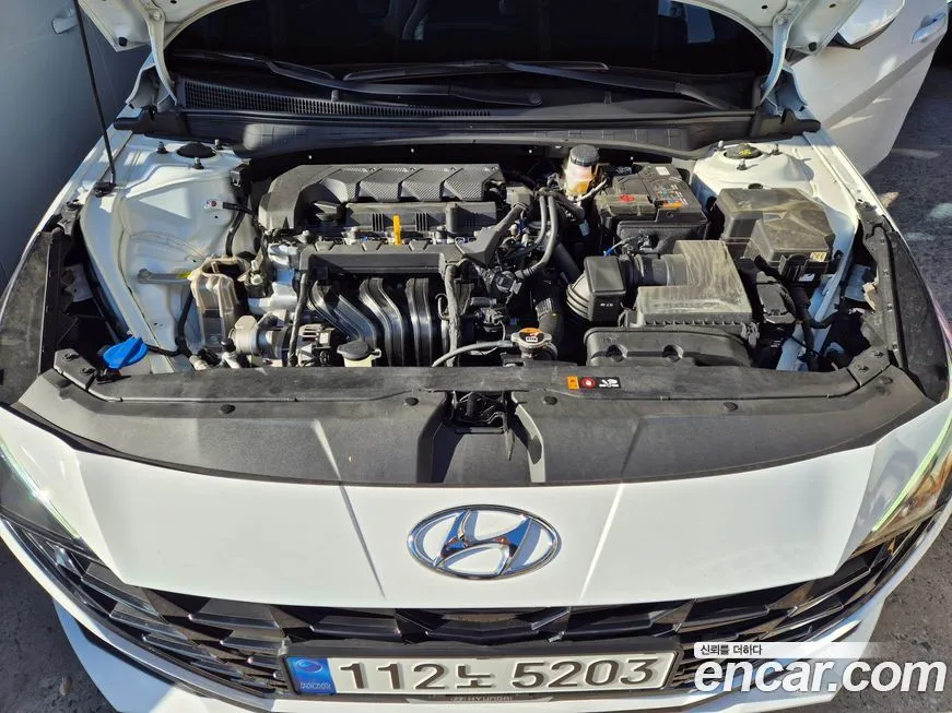Hyundai AVANTE 2023 из KR, фото 6