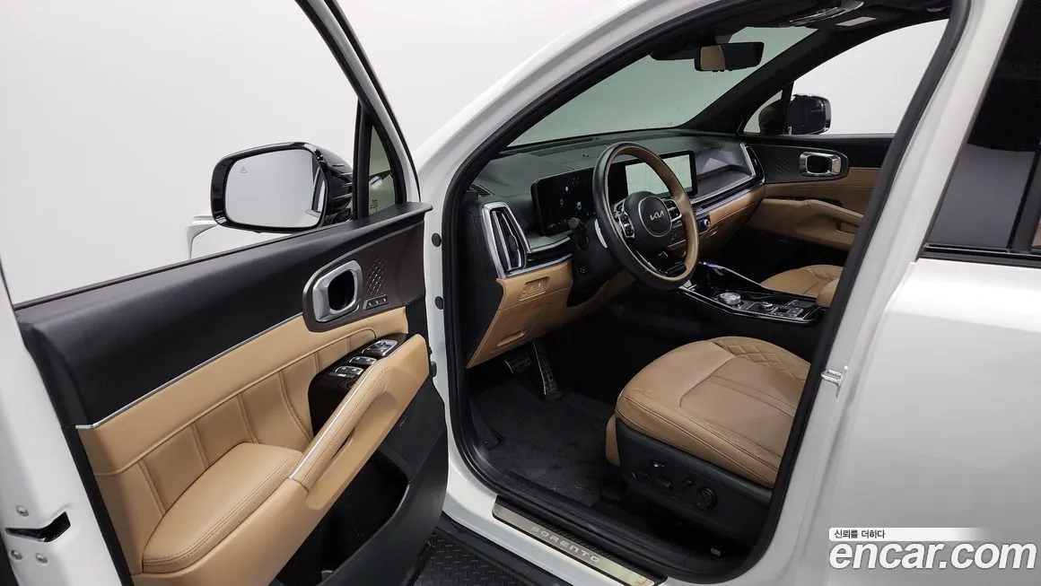 Kia Sorento — фото 10