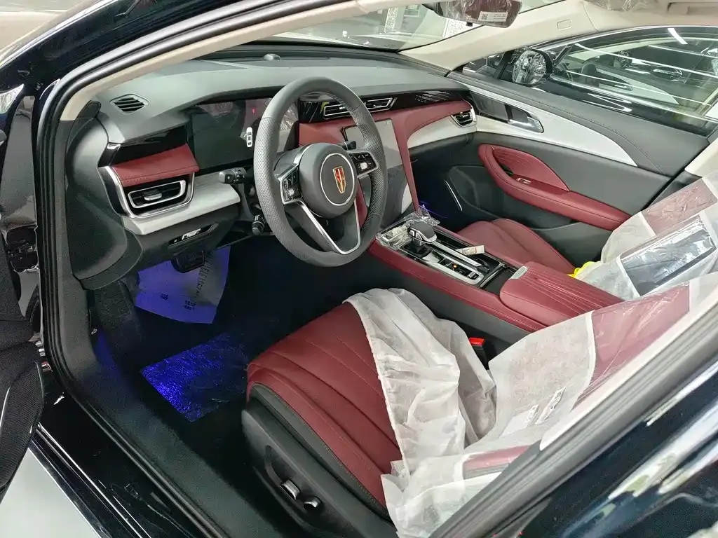 Hongqi H5 2025 из CN, фото 9