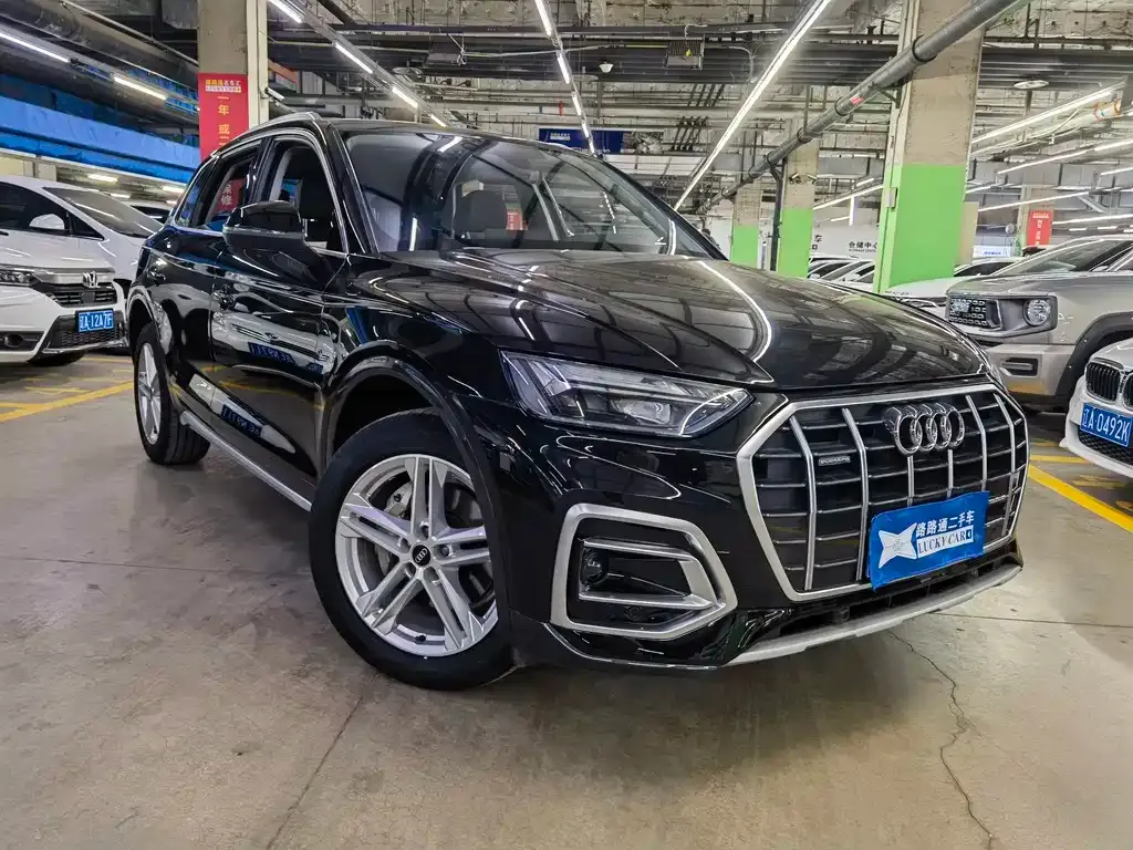 Audi Q5L 2021 из CN, фото 3
