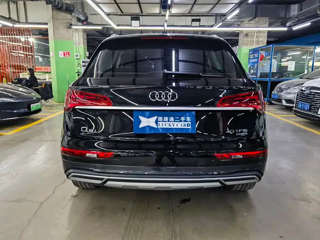Audi Q5L 2021 из CN, фото 5