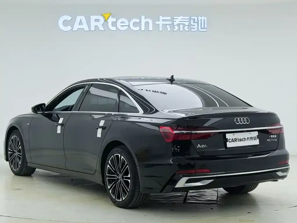Audi A6L 2023 из CN, фото 8