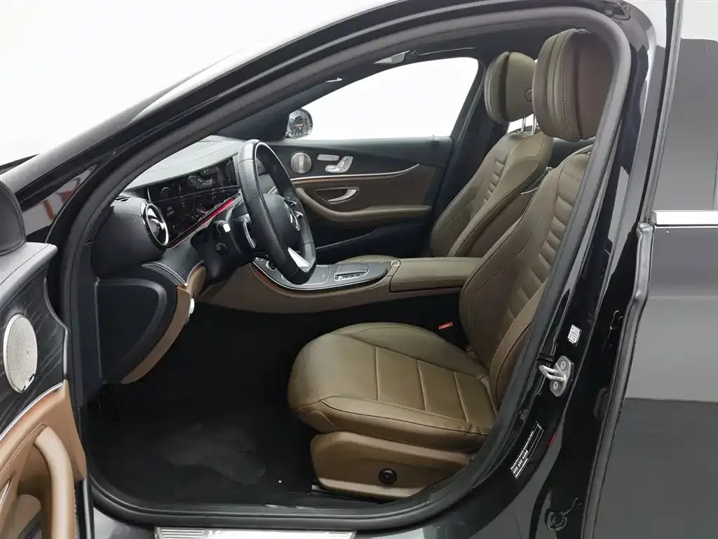 Mercedes-Benz E-Class 2023 из CN, фото 10