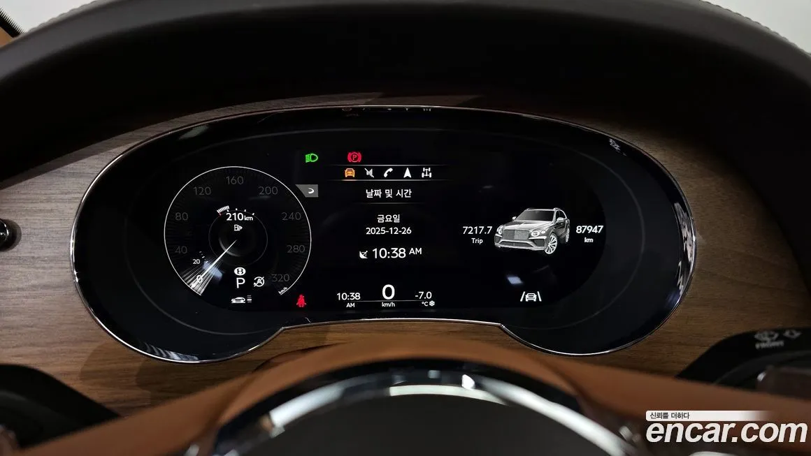 Bentley Bentayga 2023 из KR, фото 8