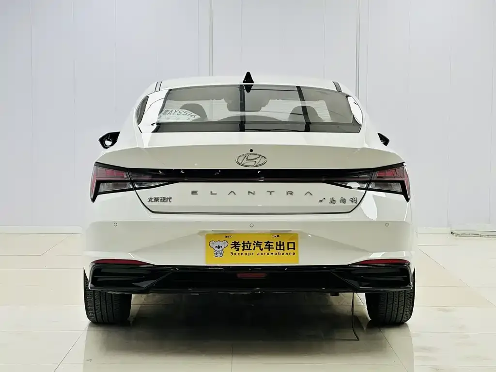 Hyundai Elantra 2023 из CN, фото 3