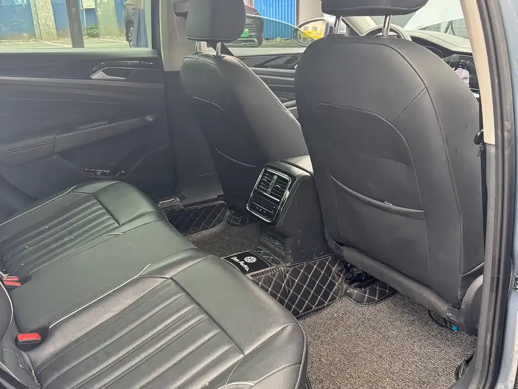 [object Object] Passat 2022 из CN, фото 9