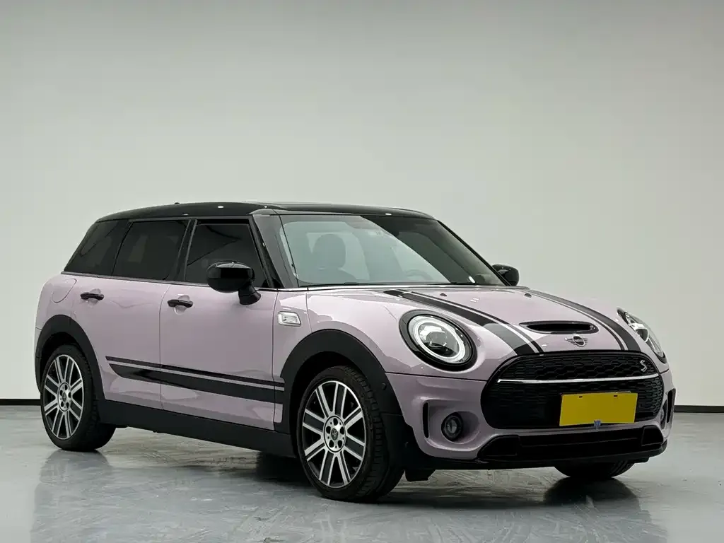 MINI Clubman — фото 3