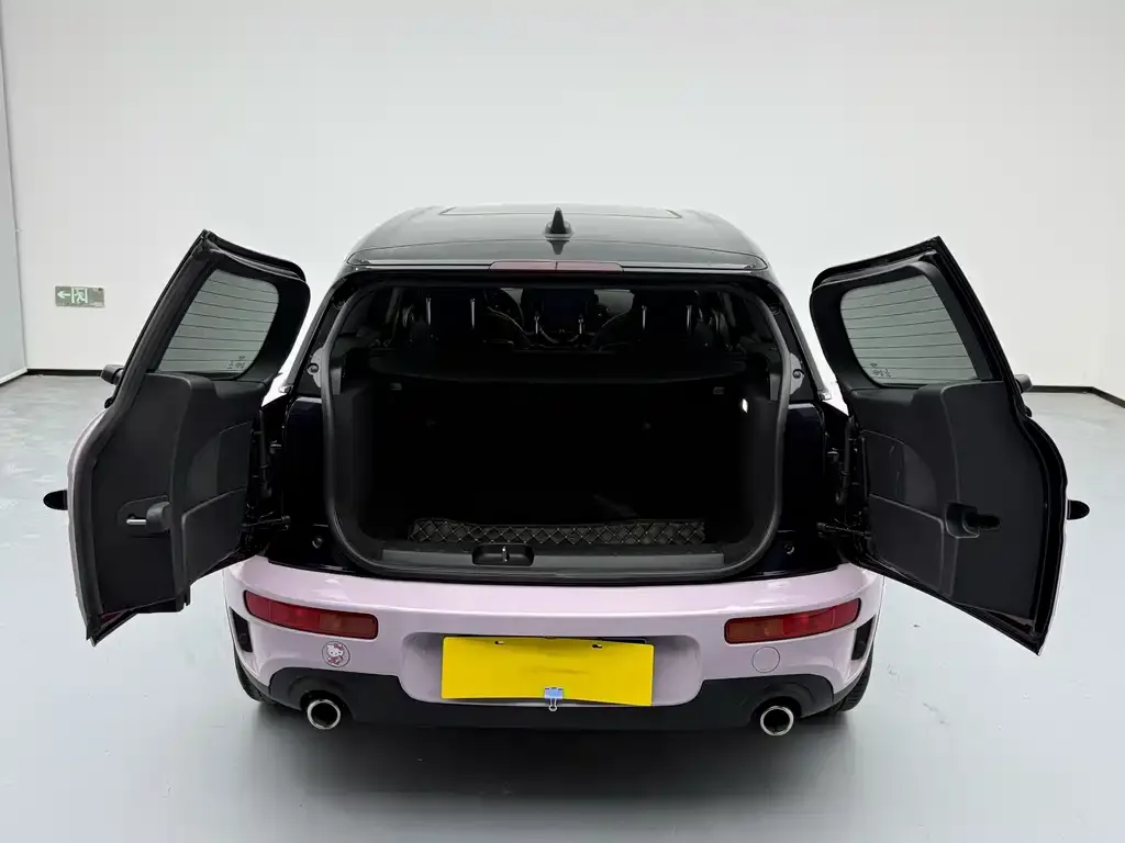 MINI Clubman — фото 9