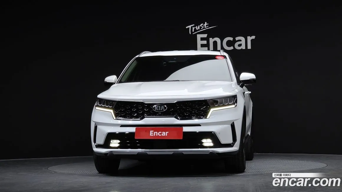 Kia Sorento — фото 3
