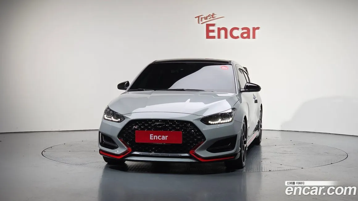 Hyundai Veloster — фото 3