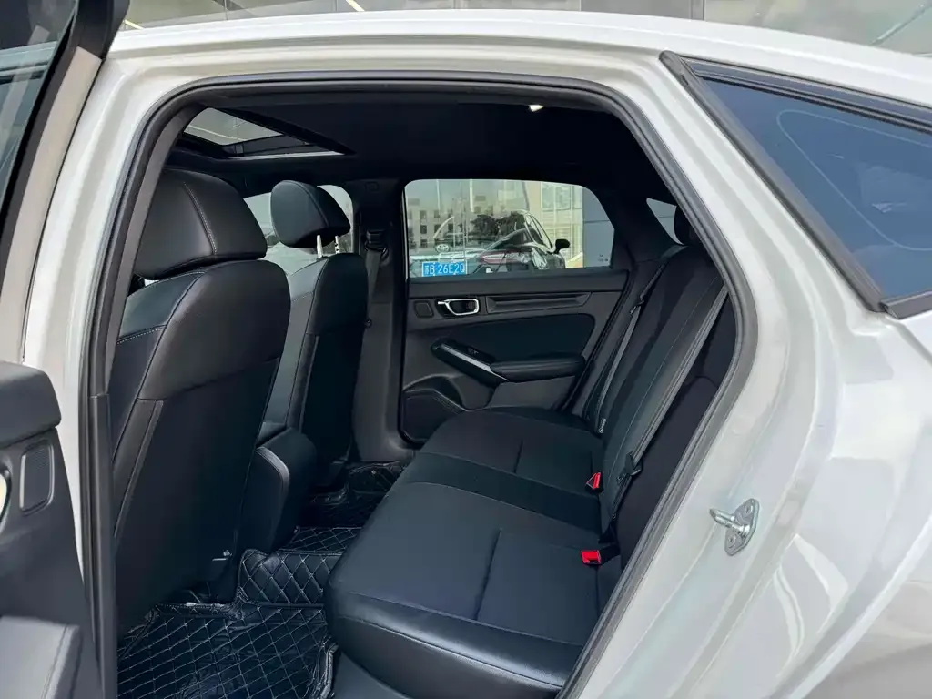 Honda Civic 2022 из CN, фото 6