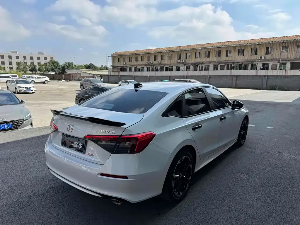 Honda Civic 2022 из CN, фото 9