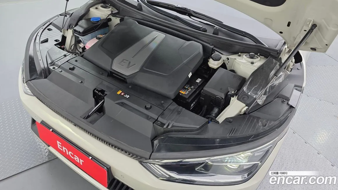 Kia EV6 2022 из KR, фото 6