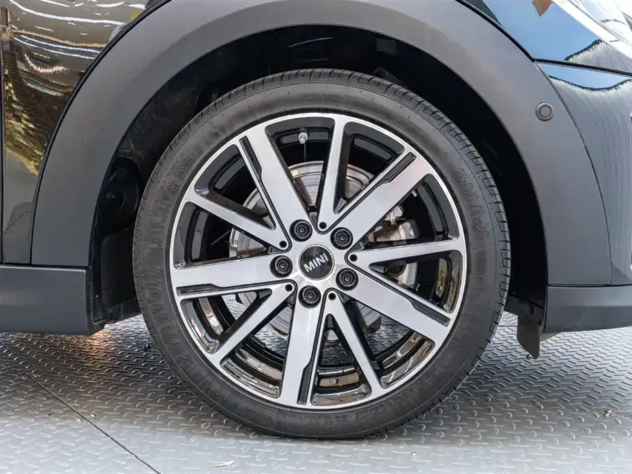 MINI Cooper (3-door) 2023 из CN, фото 8