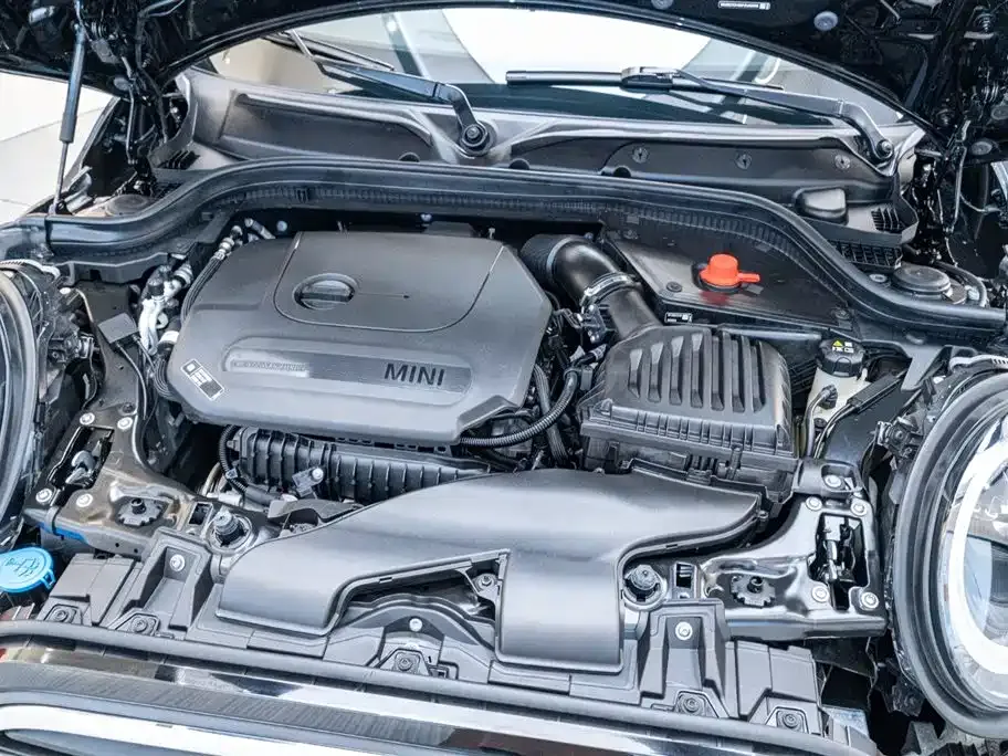 MINI Cooper (3-door) 2023 из CN, фото 9