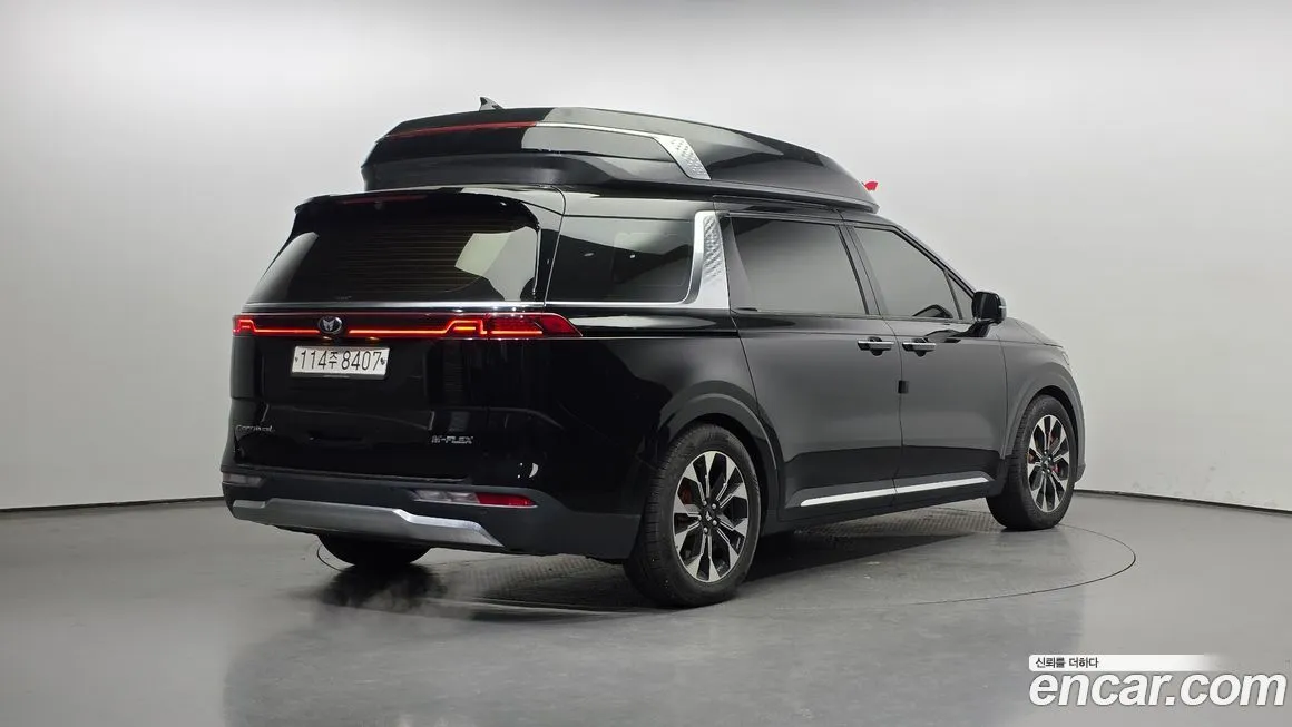 Kia Carnival 2021 из KR, фото 2